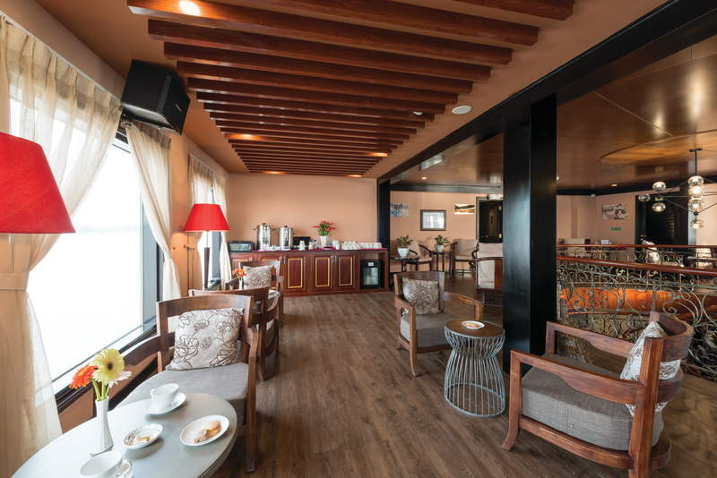 RV Apsara - Saigon Lounge
